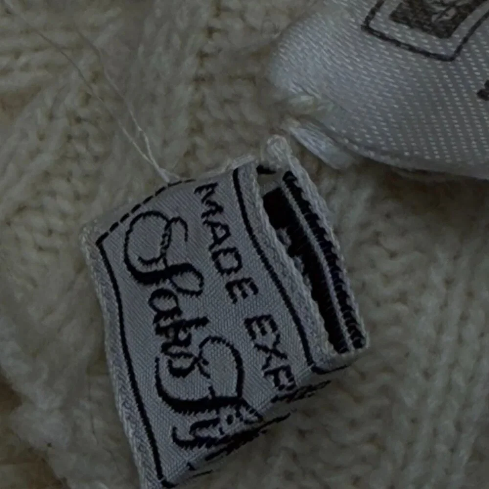 Vintage Saks Fifth Avenue Cream Wool Blend Knit Womens Gloves Retro Cozy